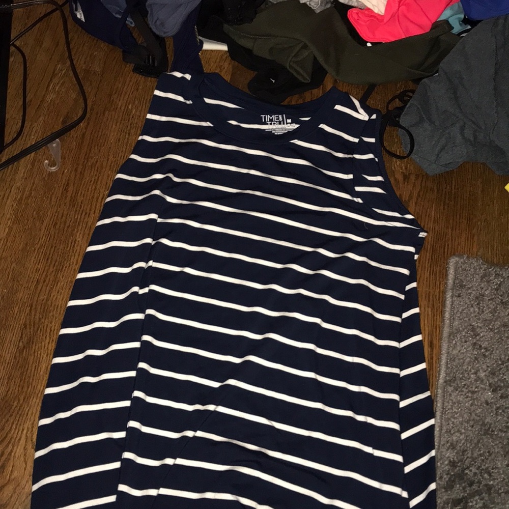 Dress with pockets